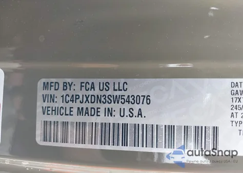 2025 Jeep Wrangler 4-Door Summit 4X4 z USA, uszkodzony, nr VIN 1C4PJXDN3SW543076